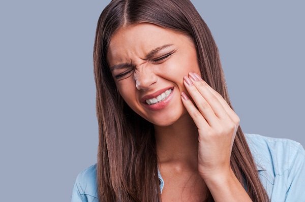 sau khi bọc răng sứ bị đau nhức, bọc răng sứ xong bị đau, răng bọc sứ bị đau, đau răng sau khi bọc sứ, bọc răng sứ bị đau nhức, rang su bi dau nhuc, biến chứng sau khi bọc răng sứ, bọc răng sứ bị đau, đau nhức sau khi bọc răng sứ