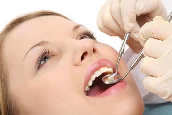 nguyên nhân sâu răng hàm dưới, sâu răng hàm dưới trong cùng, sâu răng hàm dưới nặng, sâu răng hàm dưới nên làm gì, sâu răng hàm dưới, bị sâu răng hàm dưới, bị sâu răng hàm dưới nên làm gì, nhổ răng sâu hàm dưới